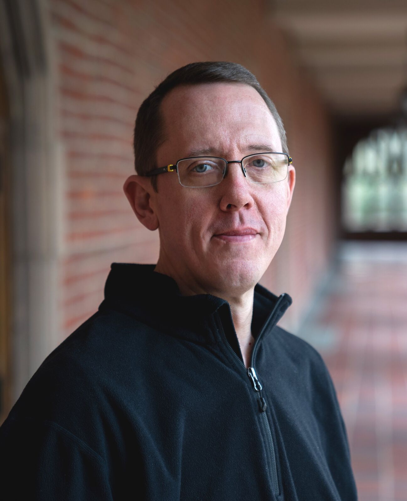 Erik Nielson headshot.jpg